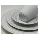 KPM Porcelain Ninety-Two Piece Set in Kurland 