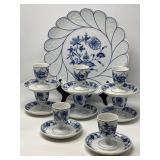 Meissen Porcelain Egg Cups, Set of Eight (8), in Blue Onion