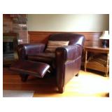 Pair of Matching Leather Recliners 