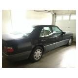 1992 Mercedes E320 Sedan 
