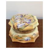 Crestwave Fliptop Box with Mirror - Makara