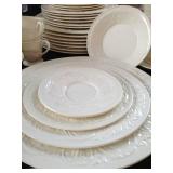 Wedgwood "Patrician" Service fro 8