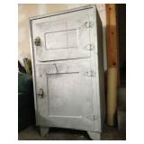 Vintage Ice Box 