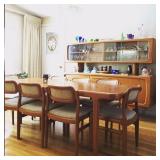 Teak Dinning Room Table with 8 Chairs