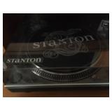 Stanton Turntable