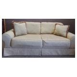 AT RESALE: RUSTIC, SLEEK, & SHABBY CHIC