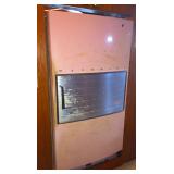 VVINTAGE PINK FRIDGE