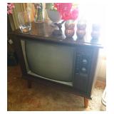 Coool Vintage T.V.