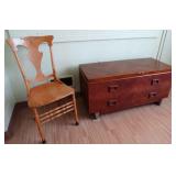 Hope Chest/Chair