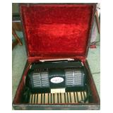 Accordian & Case