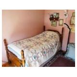 Early American Twin Bed Set Immaculate Condition!