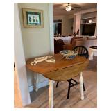 Sweet little drop leaf