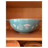 large pyrex Cinderella