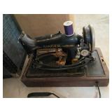 Singer sewing machine