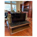 Ethan Allen coffee table