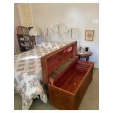 Lane cedar chest