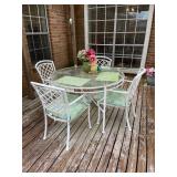 patio table & chairs