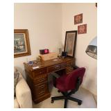 desk & Chair