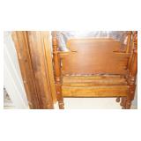 Antique Twin Beds Acorn post