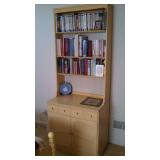 Bookcase Hutch