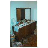 Dresser w/ Mirror