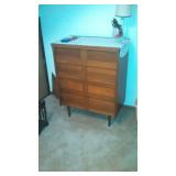 Mid Century Chest of Drawers