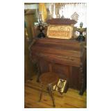 Pump Organ