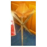 Akah (Germany) leather tripod seat