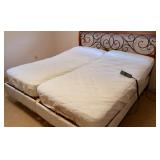 King Headboard w/Double Twin Beds w/Remote Movement