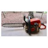 Stihl Chainsaw - NEW Chain - Works Great