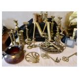 Nice collection of Brass items