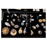 2.00 and Up Vintage Brooches and jewelery