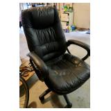 $18.00 Executive Chair
