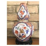 German Ming style vase on stand