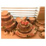 Franciscan Desert Rose china set