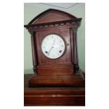 Mantle Clock