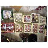 Antique Christmas Deco / Shabby