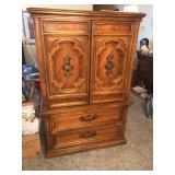 Armoire $55
