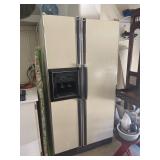 Fridge $90