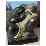 Willis Tobais Statue