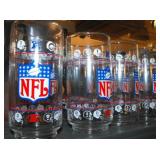 lots of collectable glassware