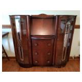 ECES - Super-Sized Downsizing Sale in Navarre!