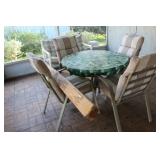 outdoor patio table and chairs