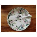 Cake plate with server.