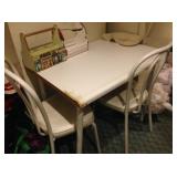 Kitchenette for two.