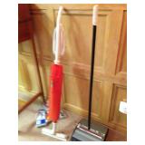 Carpet cleaning machines