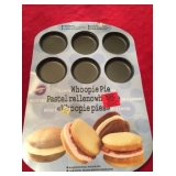 Whoopie pie kit.