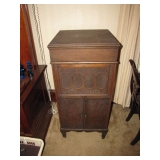 Second Handlers' Estate Sale