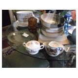 Pasta set and other dishes