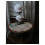 side tabnle vintage lamp